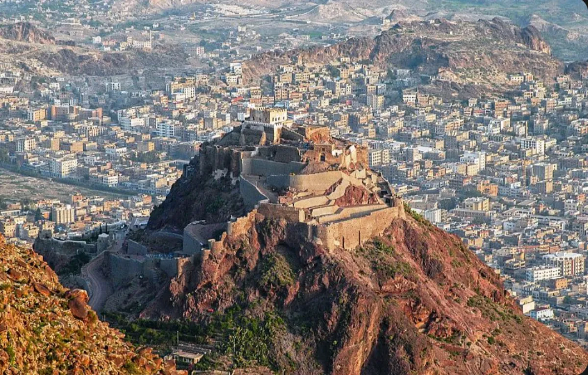 صخرة تعز الرصاصة الأخيرة في نعش وهم مليشيا الاحتلال الإيراني